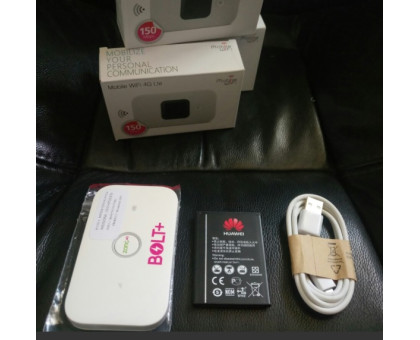  Huawei E5573s-320 с 2-мя разъемами под внешн..